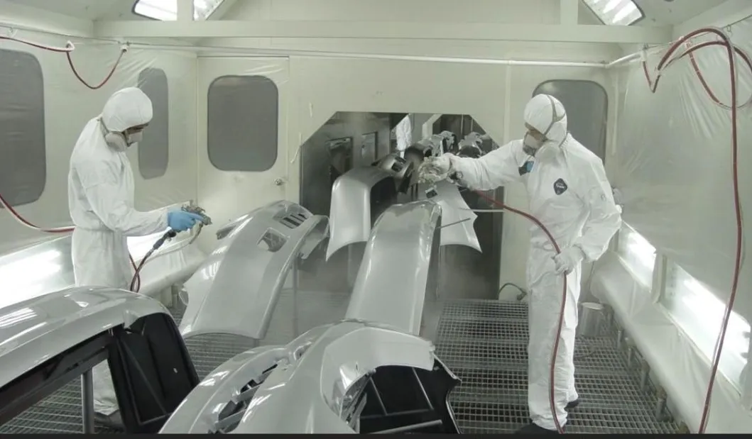 Mesteo HS Hardener (Fast Drying) Wholesale OEM High Gloss Auto Paint Good Weatherability Car Paint Refinish